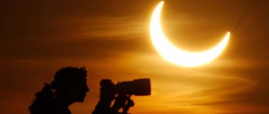 έκλειψη-ηλίου